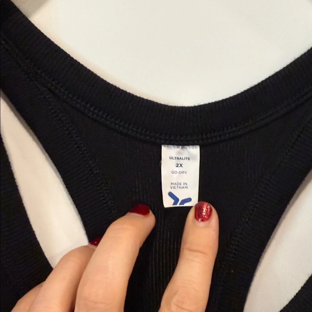 Old Navy Black Sleeveless Women's Top size 2X NWT - Picture 3 of 8